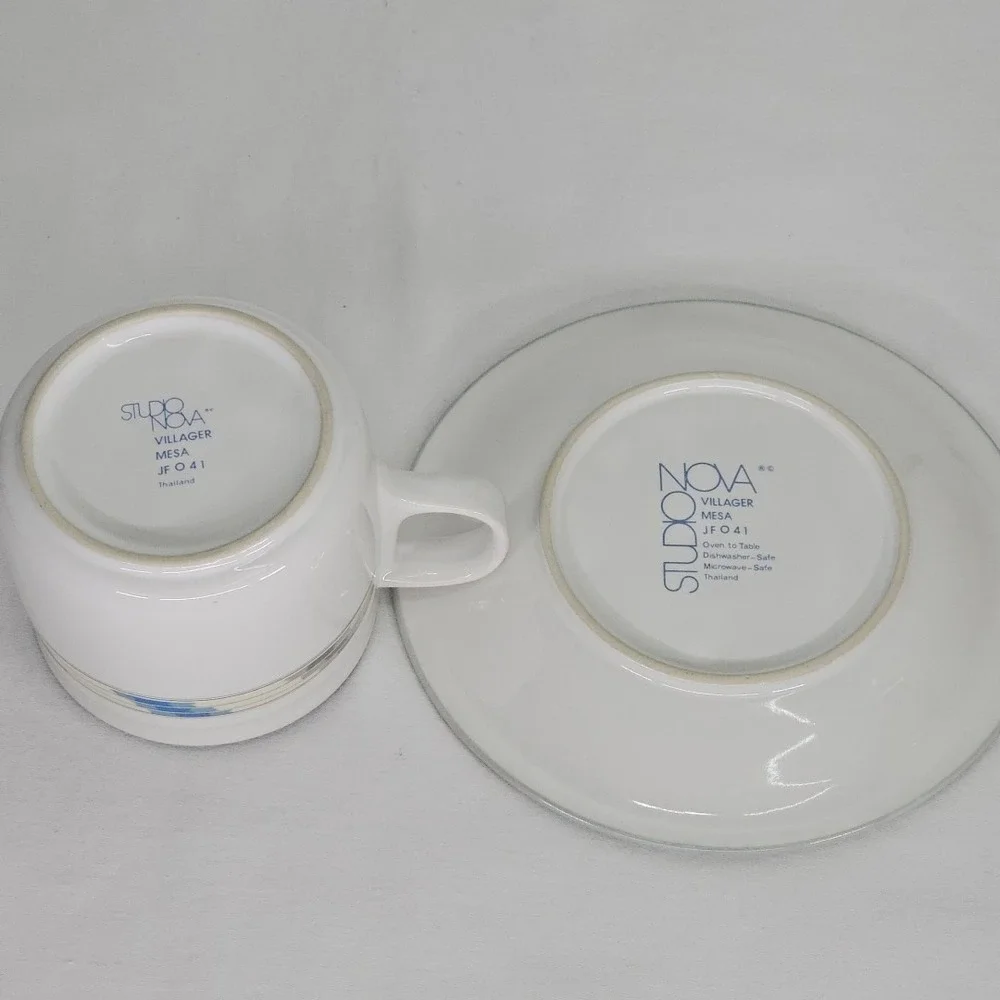 Studio Nova Villager Mesa Set Service 8‎ VTG MCM Dinnerware Plates Retro